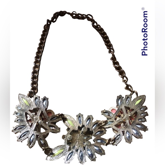Spring Flower Statement Necklace - Picture 4 of 5
